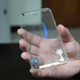 Imagen para el artículo titulado ¿Utilizarías un smartphone completamente transparente?
